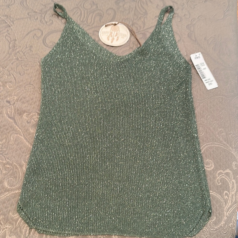 Sunny studio Paris still with tags on